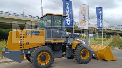 Фото: Крупногабаритный фронтальный погрузчик Фронтальный погрузчик XCMG LW330RU