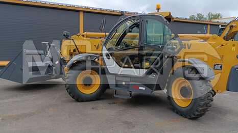 Фото: Телескопический погрузчик XCMG XC6-3514V