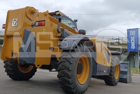 Фото: Телескопический погрузчик XCMG XC6-3514V