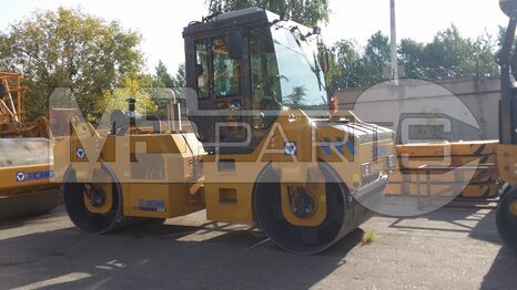 Фото: Каток дорожный XCMG XD82