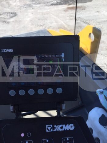 Фото: Каток дорожный XCMG XD103