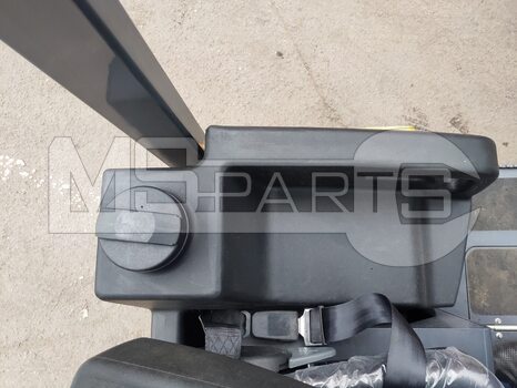 Фото: Мини-каток XCMG XMR303