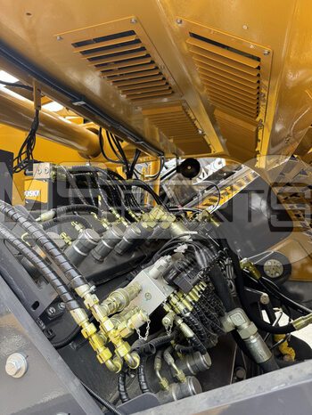 Фото: Ресайклер XCMG XLZ2303K