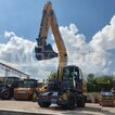 Фото: Колесный экскаватор XCMG XE210WD - 3