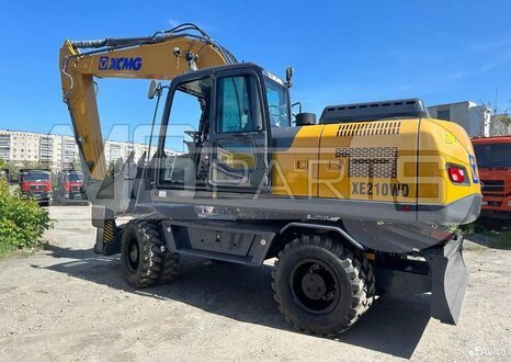 Фото: Колесный экскаватор XCMG XE210WD