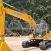 Фото: Гусеничный экскаватор средней весовой категории XCMG XE215C - 2