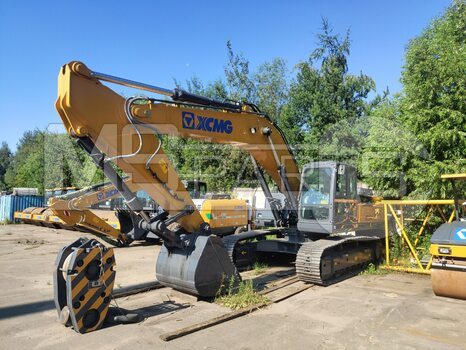 Фото: Гусеничный экскаватор XCMG XE335C