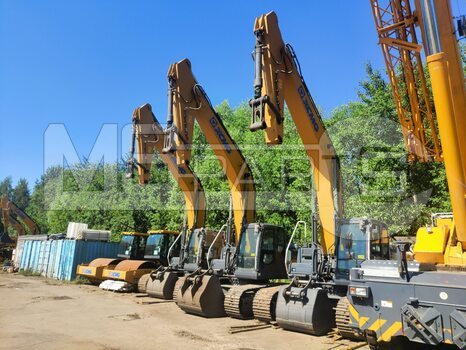 Фото: Гусеничный экскаватор XCMG XE335C