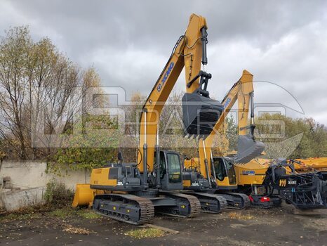 Фото: Гусеничный экскаватор XCMG XE335C