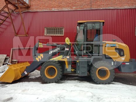 Фото: Фронтальный погрузчик XCMG LW180FV  XUG0180FPKNB01479