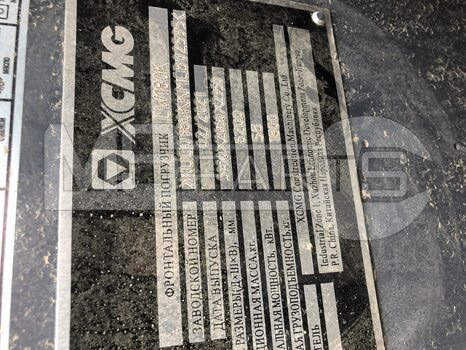 Фото: Фронтальный погрузчик XCMG LW180K (VIN:XUG0180KKMCB02595)
