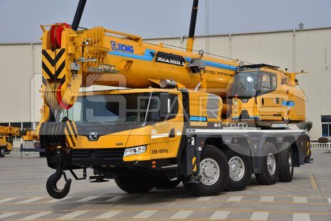 Фото: Вседорожный автокран XCMG XCA100
