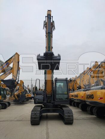 Фото: Гусеничный экскаватор XCMG XE180DN