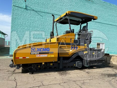 Фото: Асфальтоукладчик XCMG RP603