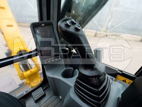 Фото: Мини-экскаватор XCMG XE27U