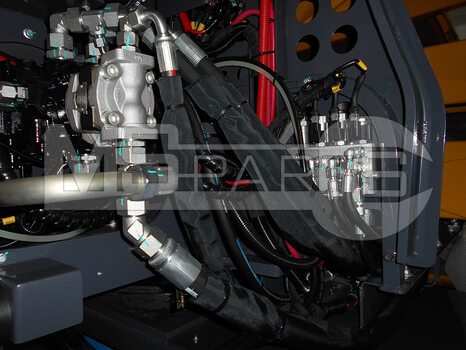 Фото: Коленчатый электрический подъемник XCMG XGA16AC