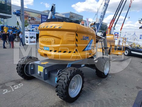 Фото: Коленчатый электрический подъемник XCMG XGA16AC