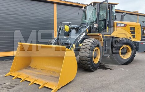 Фото: Крупногабаритный фронтальный погрузчик Фронтальный погрузчик XCMG XC948