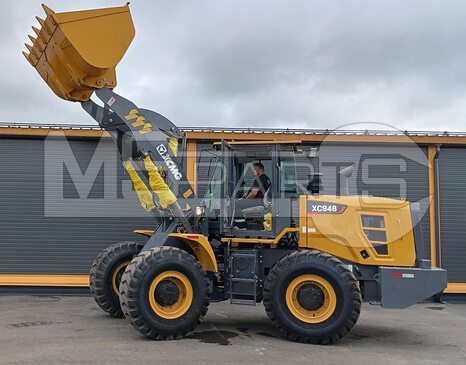 Фото: Крупногабаритный фронтальный погрузчик Фронтальный погрузчик XCMG XC948
