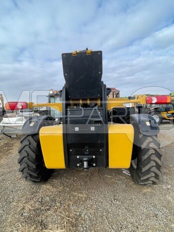 Фото: Телескопический погрузчик XCMG XTF5017K
