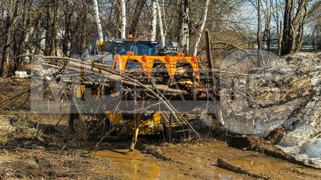Фото: Мини-погрузчик Мини-погрузчик XCMG TV770RU