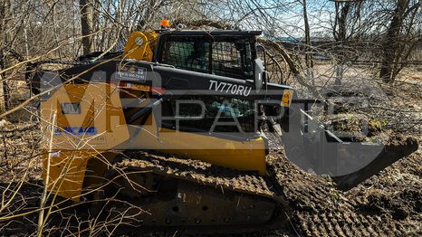 Фото: Мини-погрузчик Мини-погрузчик XCMG TV770RU