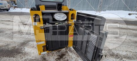 Фото: Мини-погрузчик Мини-погрузчик XCMG SR710RU