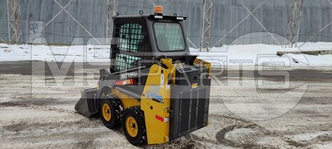 Фото: Мини-погрузчик Мини-погрузчик XCMG SR710RU
