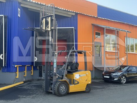 Фото: Вилочный погрузчик XCMG XCB30 (L5-C)