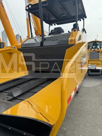 Фото: Асфальтоукладчик XCMG RP905S