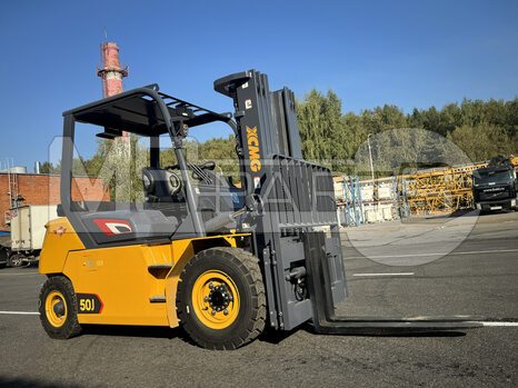 Фото: Вилочный погрузчик XCMG XVB50 (QL8-G)