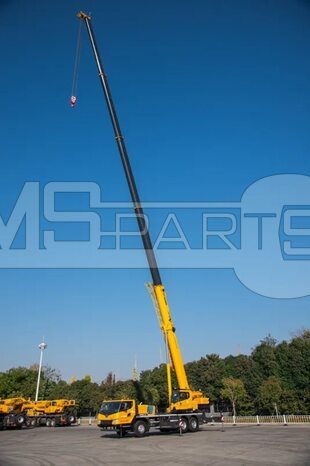 Фото: Кран XCMG XCT25LS_S1
