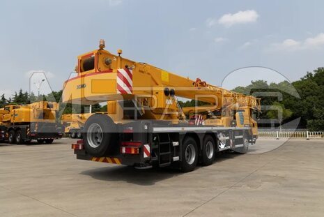 Фото: Кран XCMG XCT25L4_S1