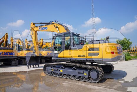 Фото: Гусеничный экскаватор XCMG XE260D