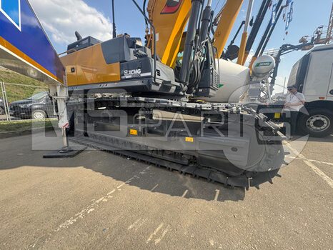 Фото: Гусеничный экскаватор XCMG XE490DK