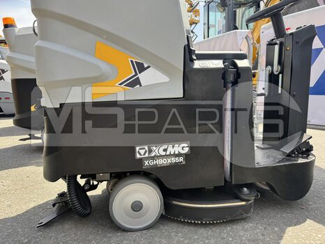 Фото: Поломоечная машина XCMG XGH90X55R