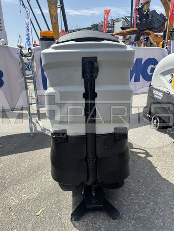 Фото: Поломоечная машина XCMG XGH90X55R