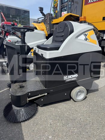 Фото: Подметальная машина с сиденьем оператора XGH1300X