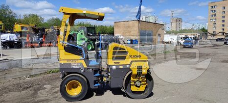 Фото: Каток комбинированный XCMG XD140VT