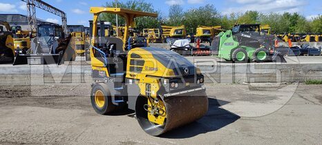 Фото: Каток комбинированный XCMG XD140VT