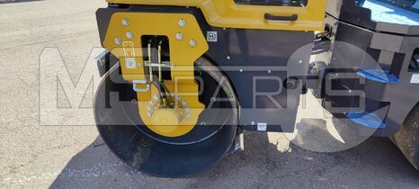 Фото: Каток комбинированный XCMG XD140VT