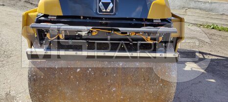 Фото: Каток комбинированный XCMG XD140VT