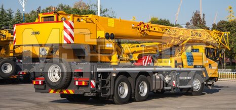 Фото: Автокран XCMG XCT30_S1