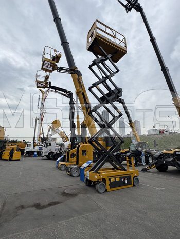 Фото: Подъемник XCMG XG1212HA