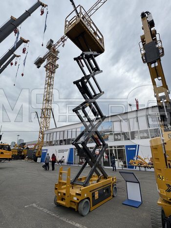 Фото: Подъемник XCMG XG1212HA