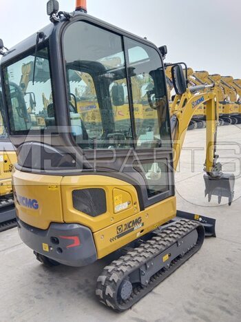 Фото: Мини-экскаватор XCMG XE20E