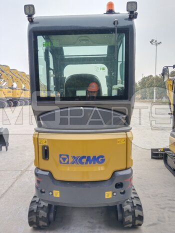 Фото: Мини-экскаватор XCMG XE20E