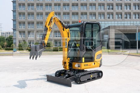 Фото: Мини-экскаватор XCMG XE20E