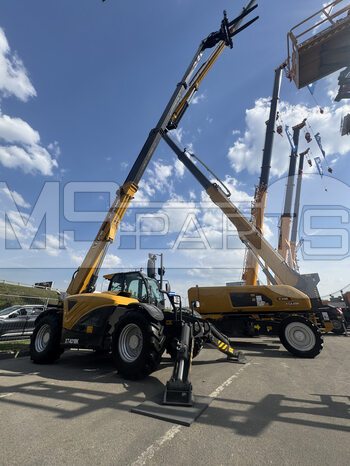 Фото: Телескопический погрузчик XCMG XT4018K