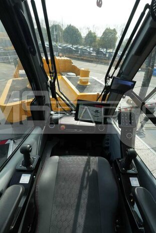 Фото: Кран XCMG XCT130G7-1S
